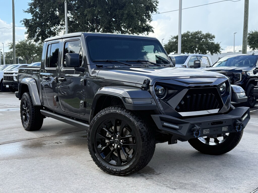 Used 2024 Jeep Gladiator Nighthawk Truck Crew Cab