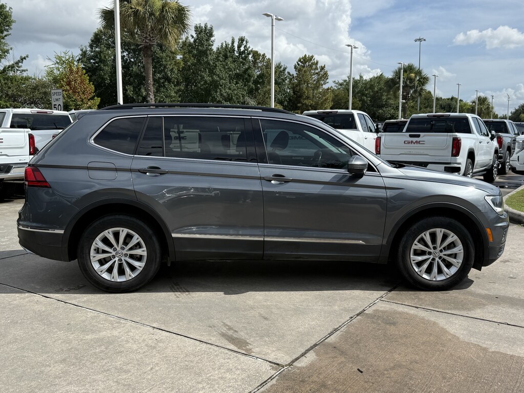 Used 2018 Volkswagen Tiguan SUV