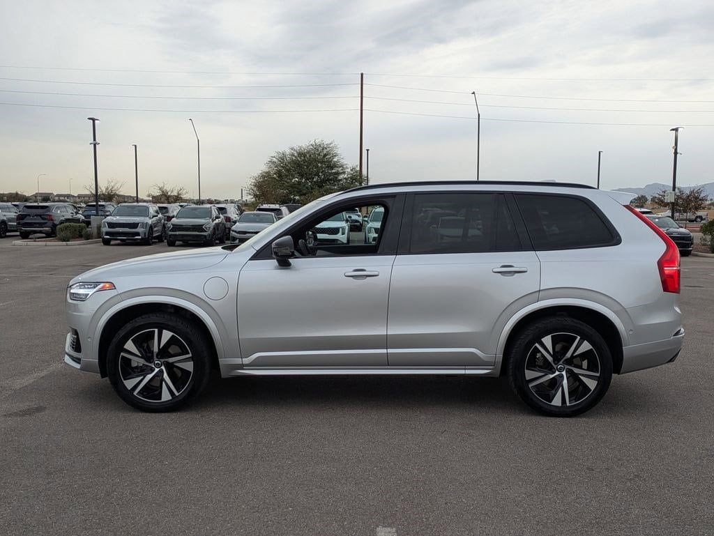 Used 2022 Volvo XC90 Recharge Plug-In Hybrid R-Design SUV