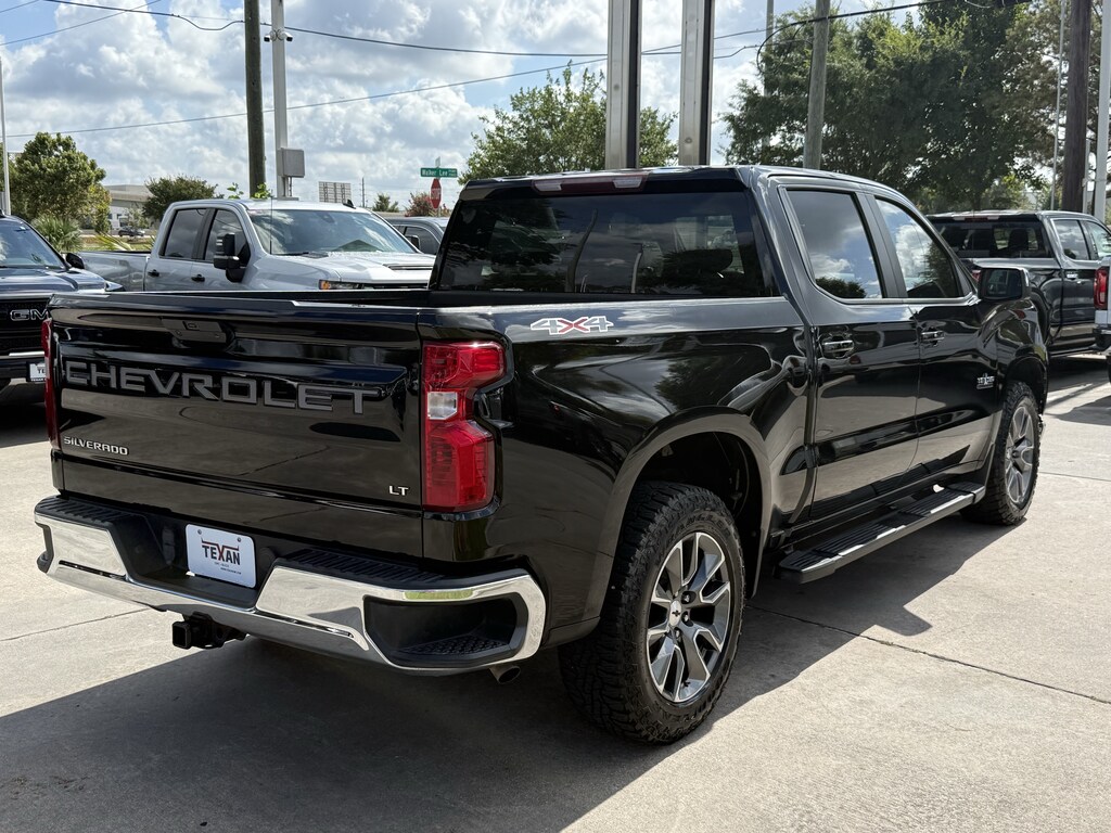 Used 2022 Chevrolet Silverado 1500 LTD LT Truck Crew Cab