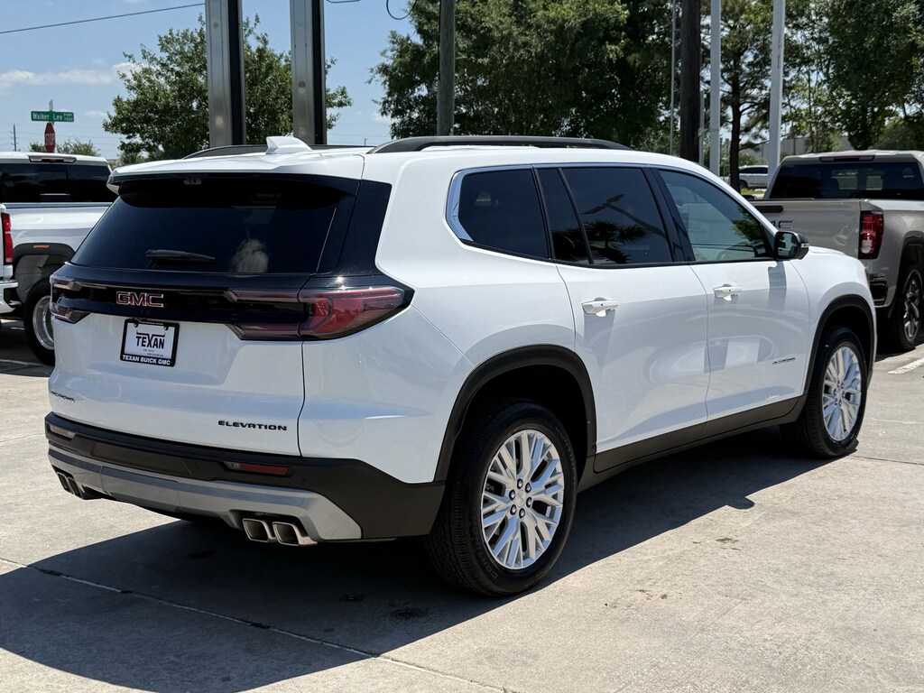 Used 2026 GMC Acadia FWD Elevation SUV