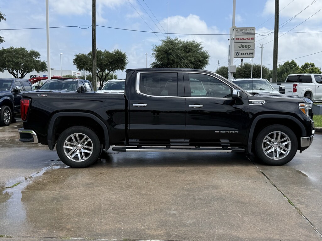 Used 2021 GMC Sierra 1500 SLT Truck Crew Cab