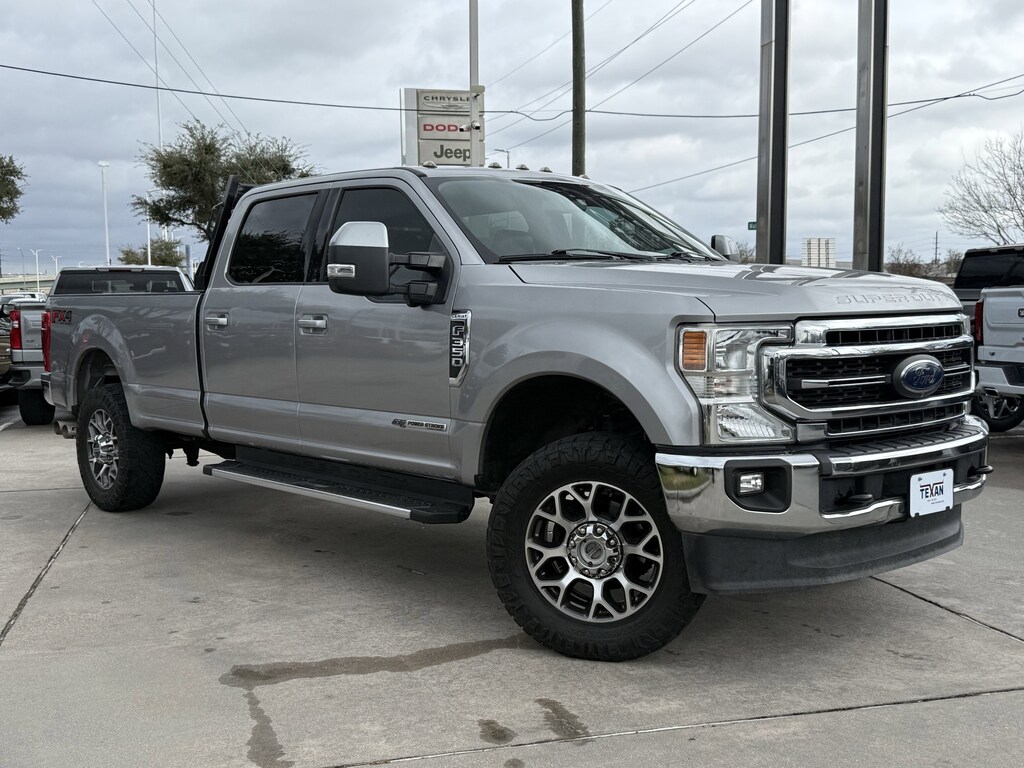Used 2020 Ford F-350 LARIAT Truck Crew Cab
