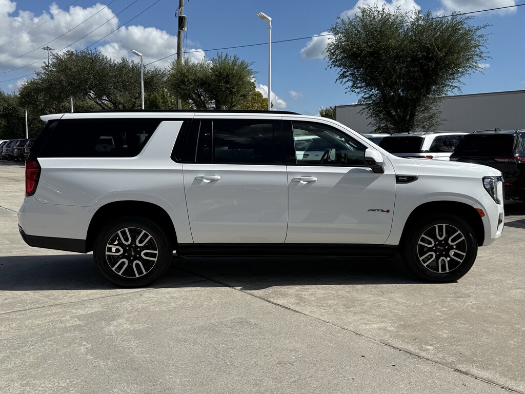 Used 2024 GMC Yukon XL AT4 SUV