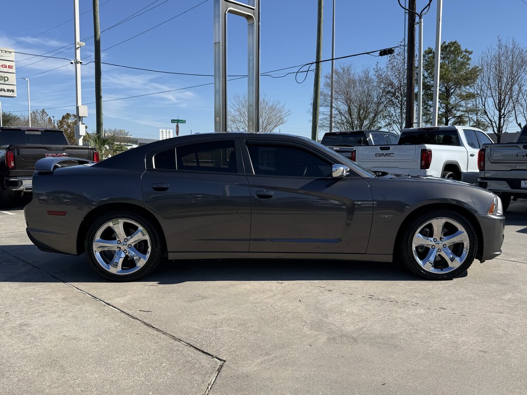 Used 2013 Dodge Charger Sedan