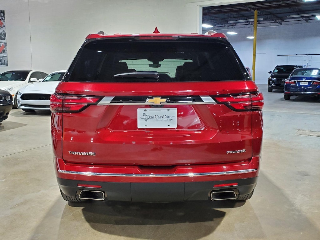 2023 Chevrolet Traverse Premier photo 4