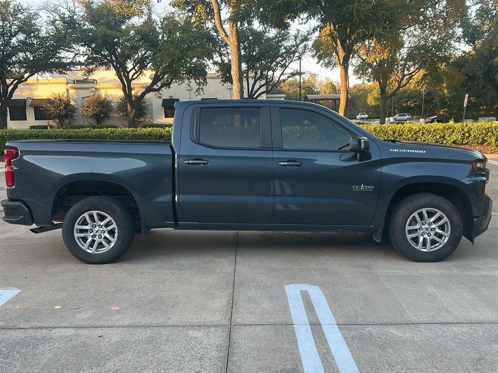 2020 Chevrolet Silverado 1500 RST Texas Edition photo 3