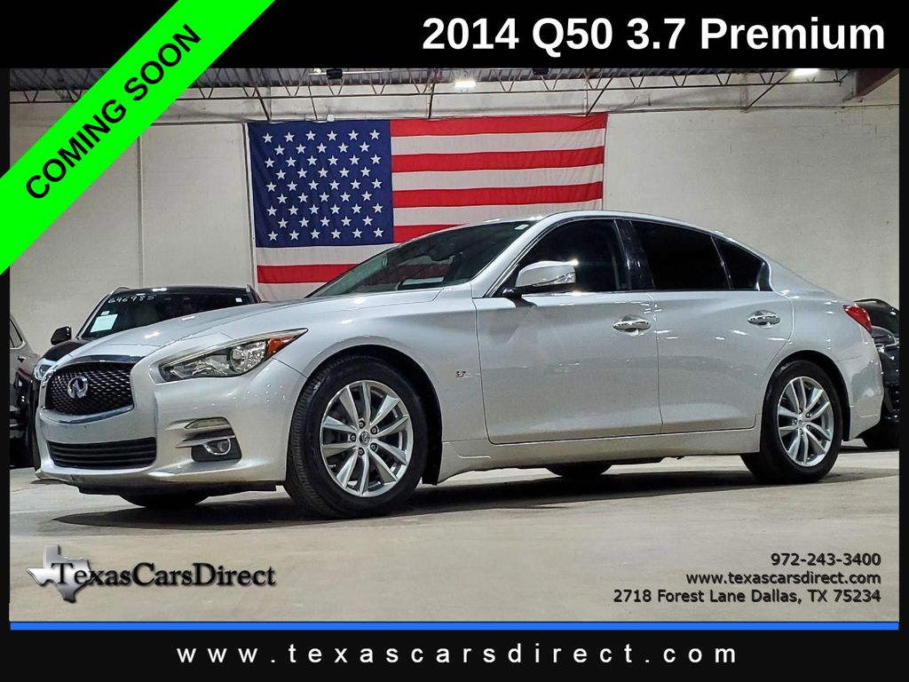 2014 INFINITI Q50 Premium's photo