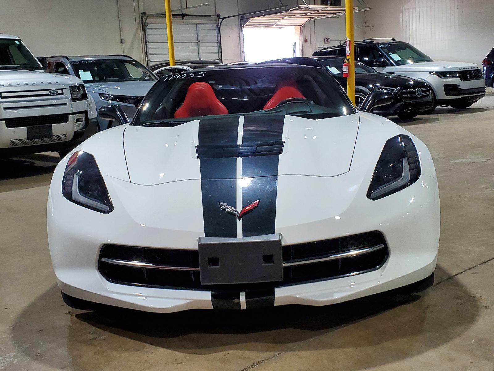 2015 Chevrolet Corvette Stingray 2LT Z51 photo 2