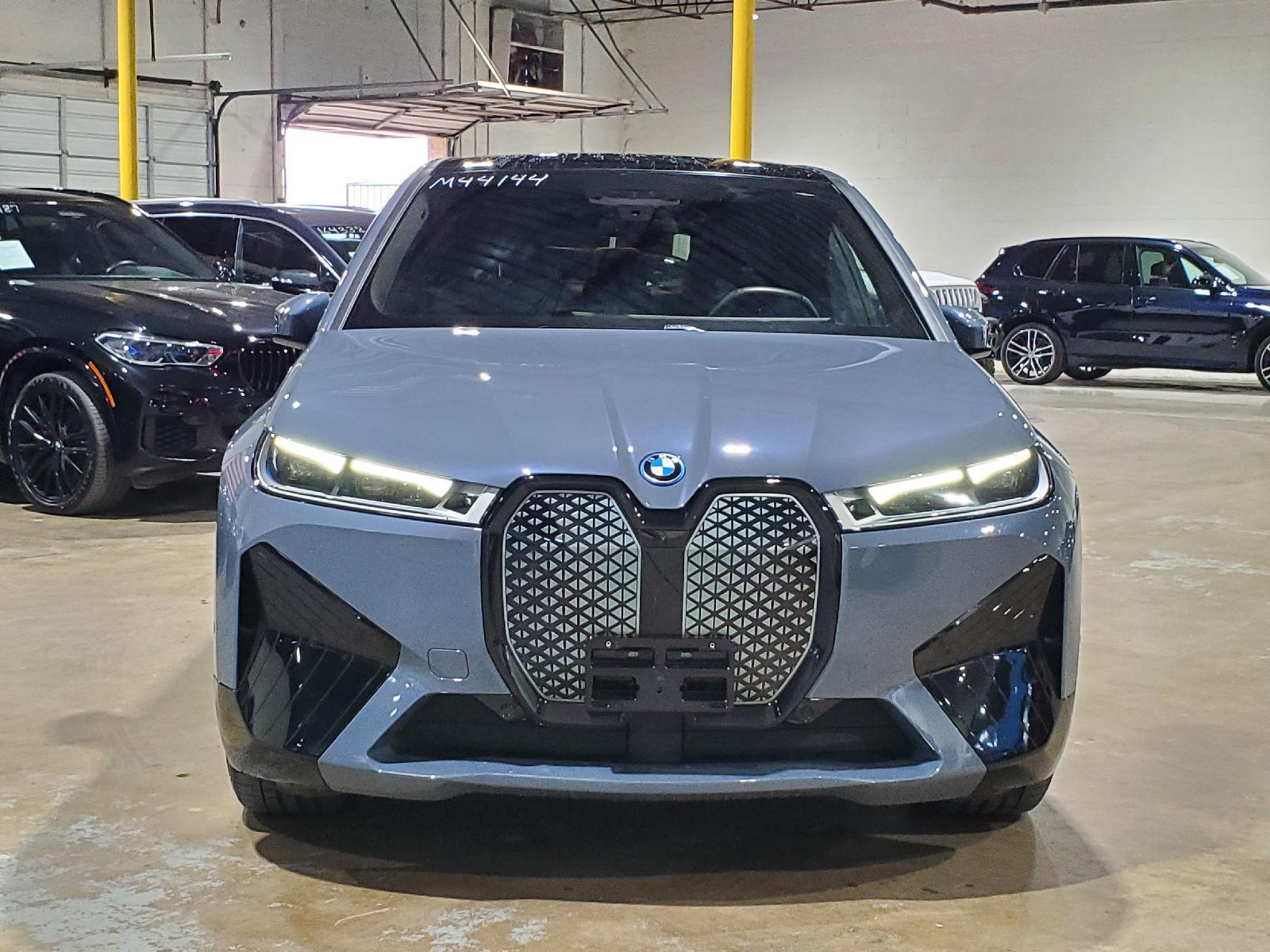 2023 Bmw iX xDrive M60 photo 2