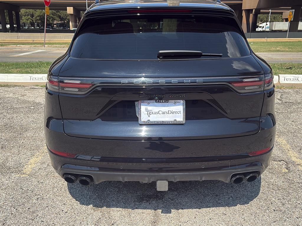 2020 Porsche Cayenne Turbo photo 3