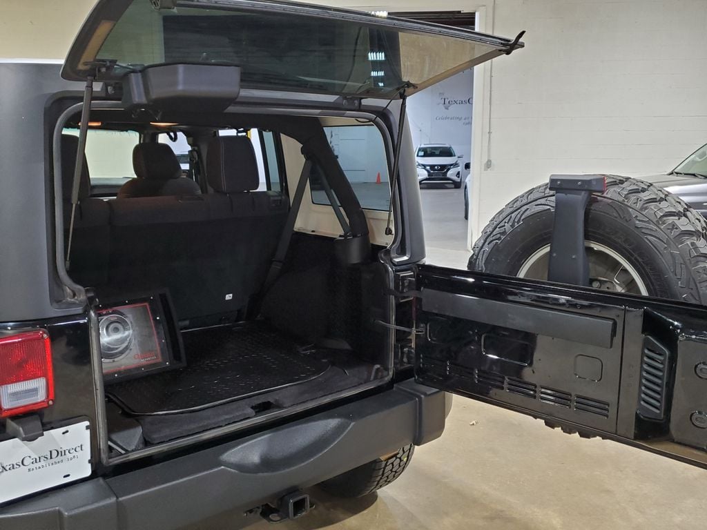 2015 Jeep Wrangler Unlimited Rubicon - Photo 47