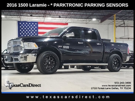 2016 Ram 1500 Laramie 5.7L Hemi Crew CAB/Leather/8.4 NAV-$7K Opt Truck Crew Cab