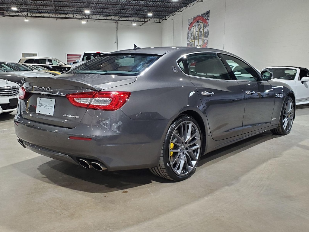 2018 Maserati Quattroporte GranLusso photo 3