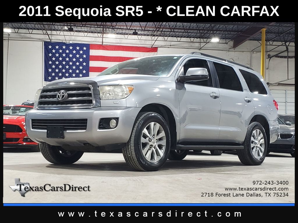 2011 Toyota Sequoia 4.7 Auto SR5's photo