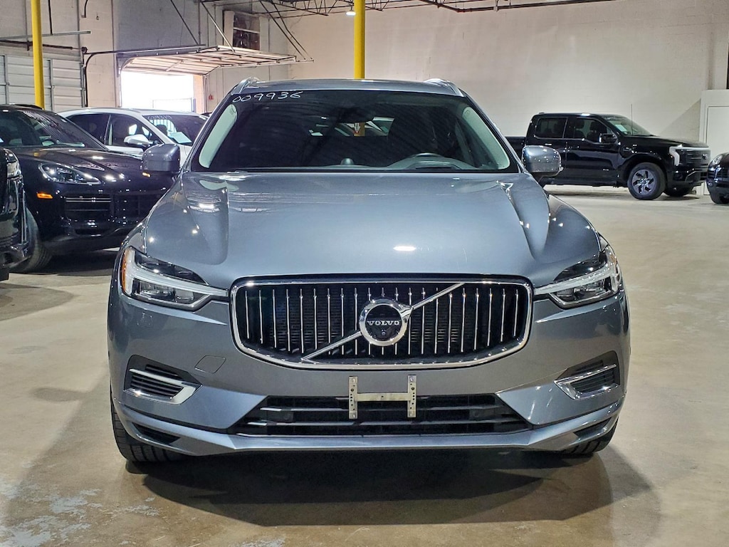 Used 2018 Volvo XC60 Inscription PLUG-IN HYBRID/LUXURY SEAT PKG/SUNROOF SUV