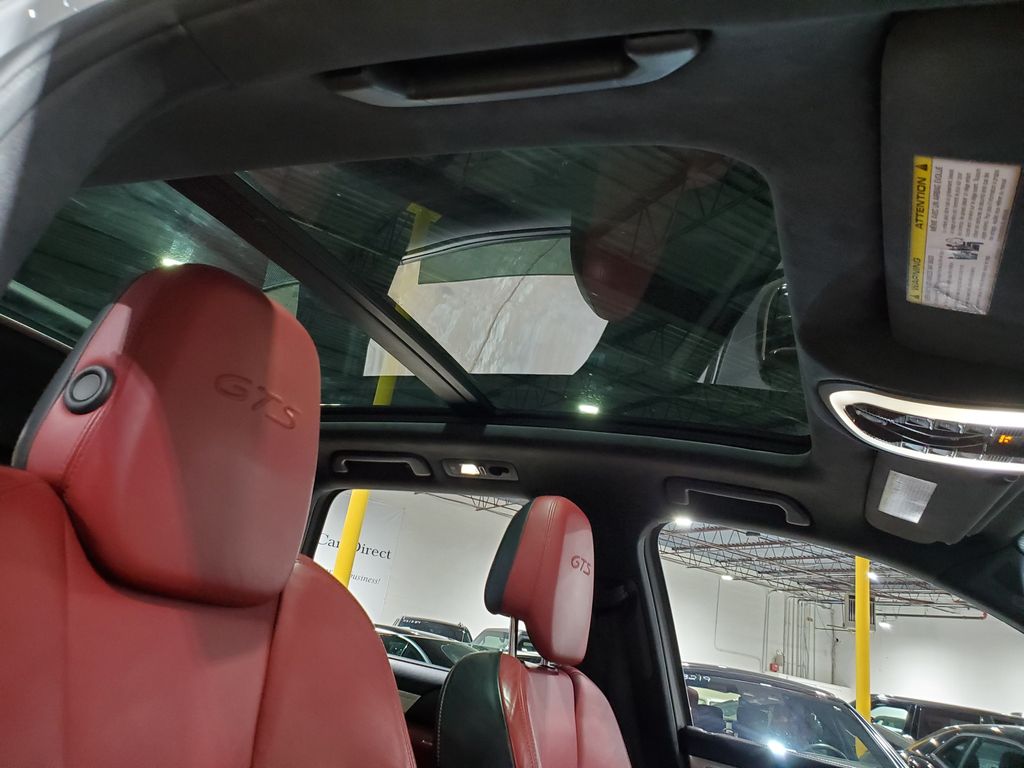 2016 Porsche Cayenne GTS - Photo 16