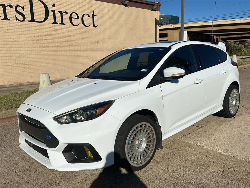 Used 2017 Ford Focus RS 6-SPEED/MOONROOF/NAV/WHEEL-TIRE PKG Hatchback