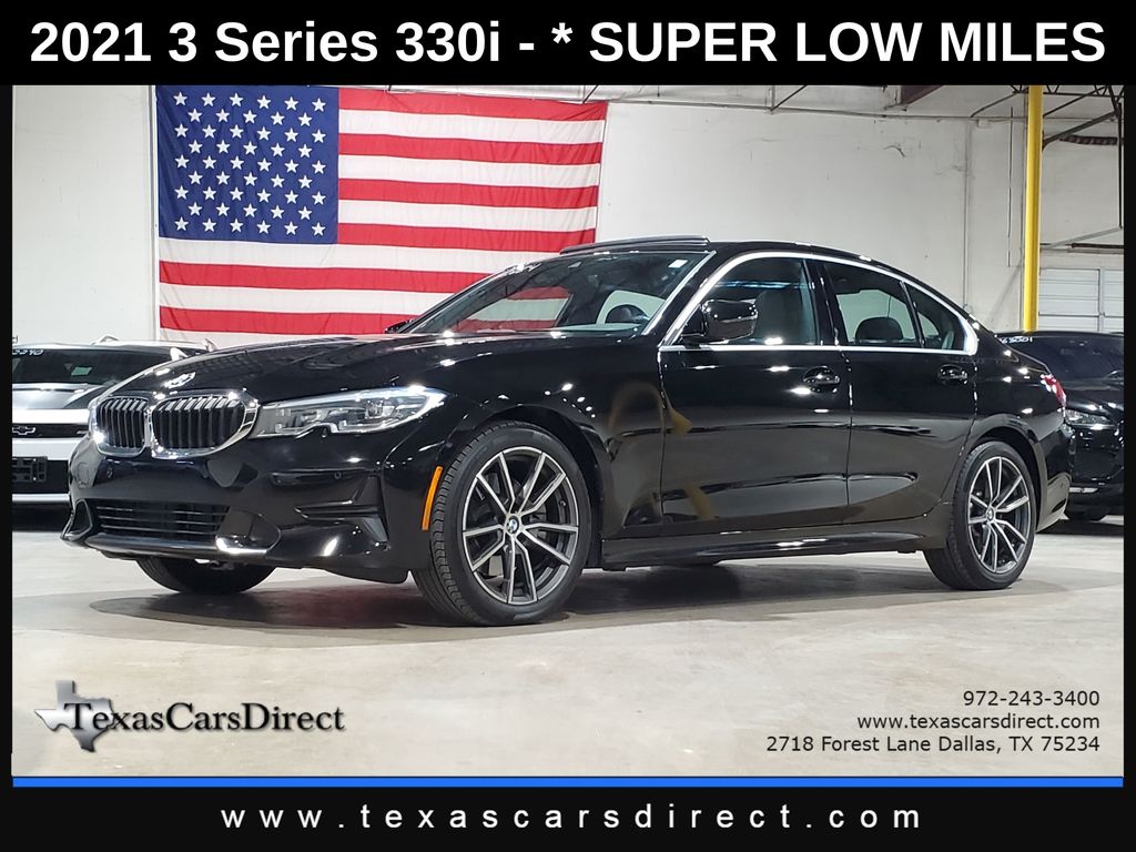 2021 BMW 3 Series 330i Sedan's photo