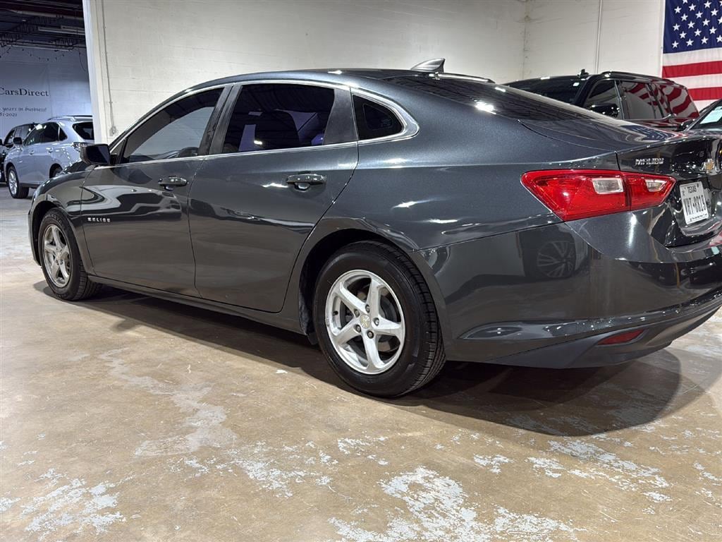 Used 2017 Chevrolet Malibu LS CAMERA/KEYLESS START/36MPG Sedan