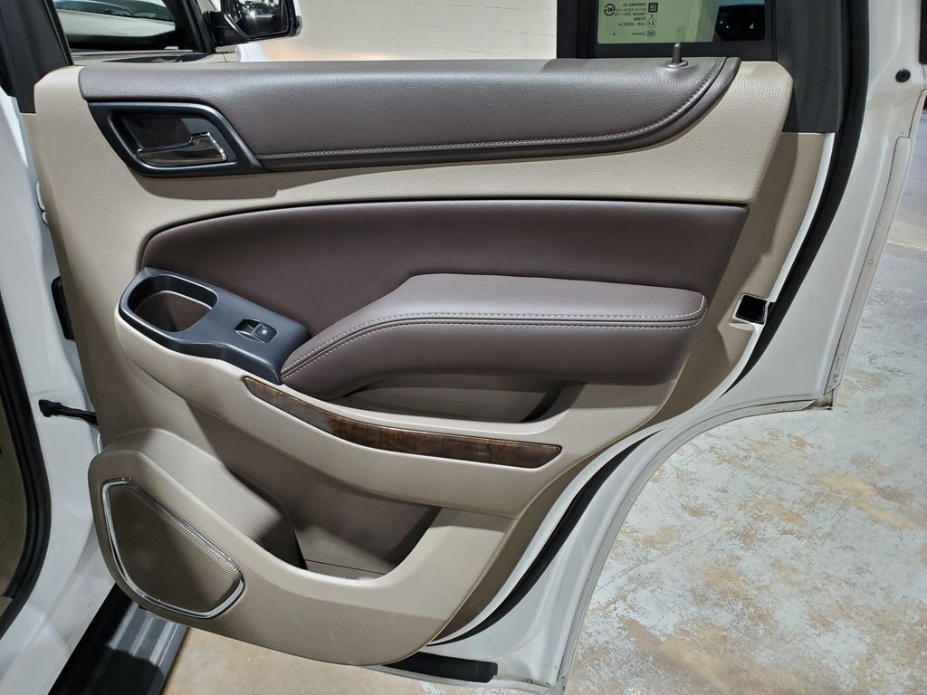 2017 Chevrolet Tahoe LT - Photo 23