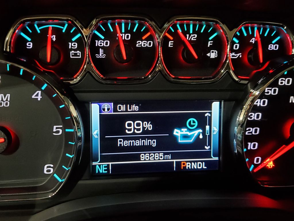 2017 Chevrolet Tahoe LT - Photo 43