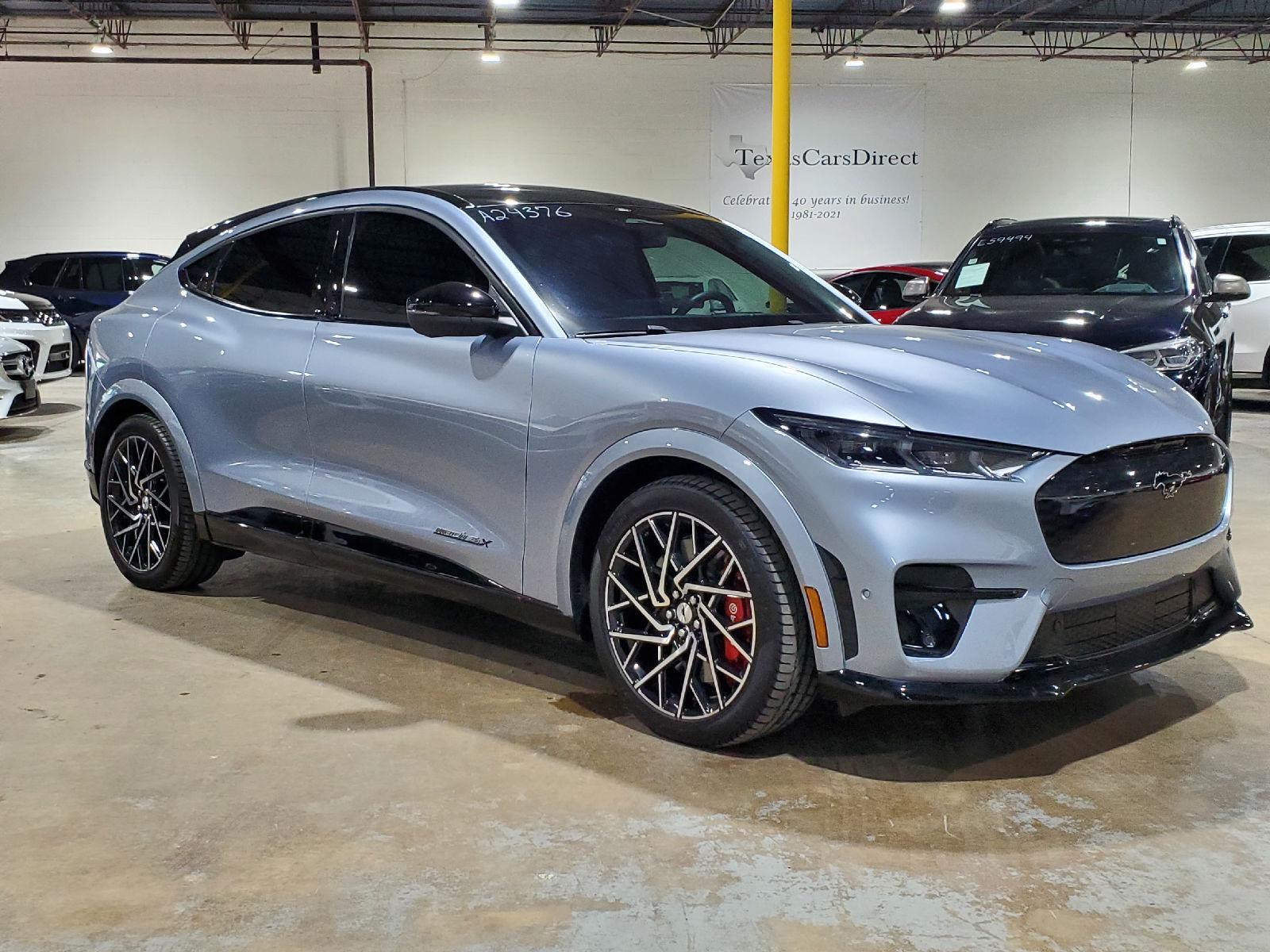 2022 Ford Mustang Mach-E GT photo 2
