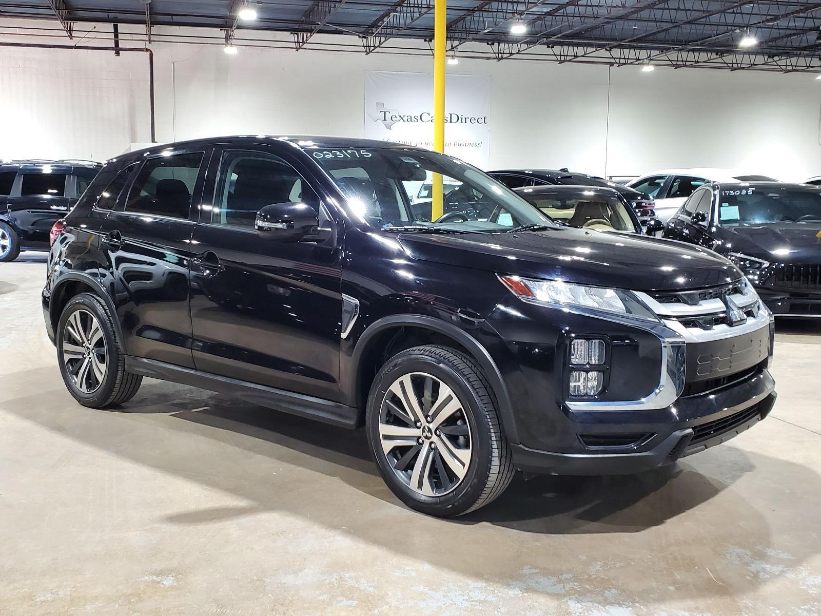 2020 Mitsubishi Outlander Sport SE photo 2