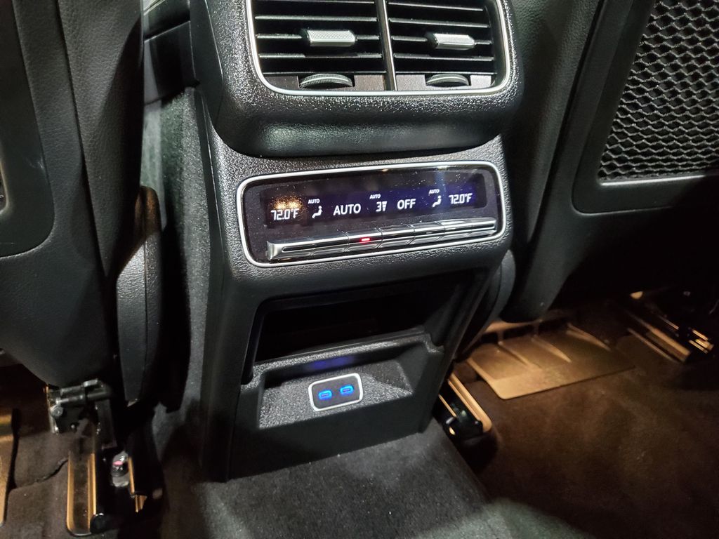 2024 Mercedes-Benz GLS Base - Photo 31