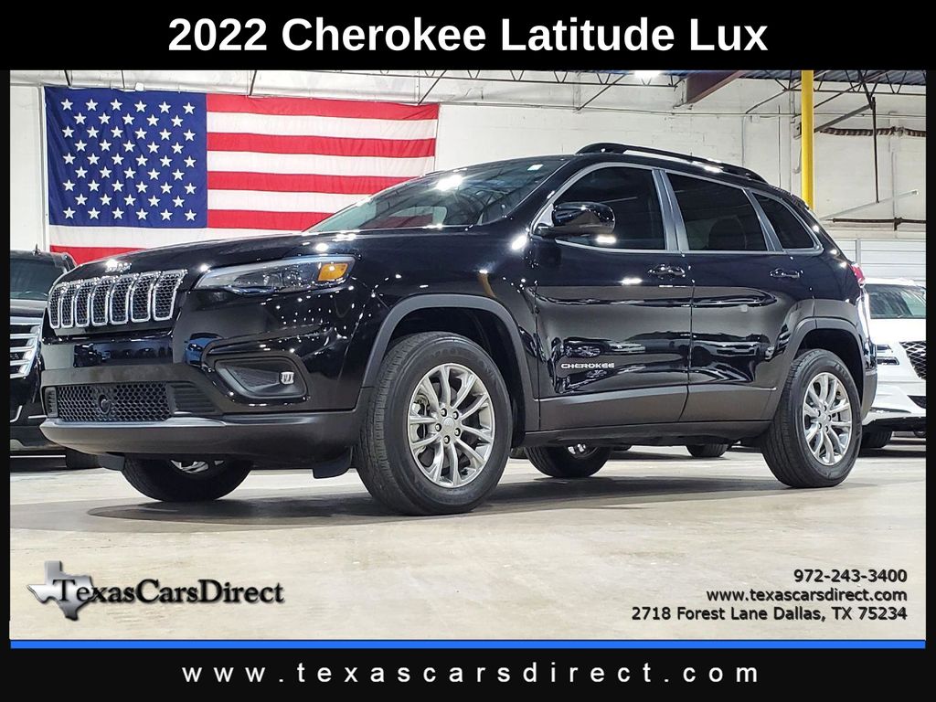 2022 Jeep Cherokee Latitude Lux's photo