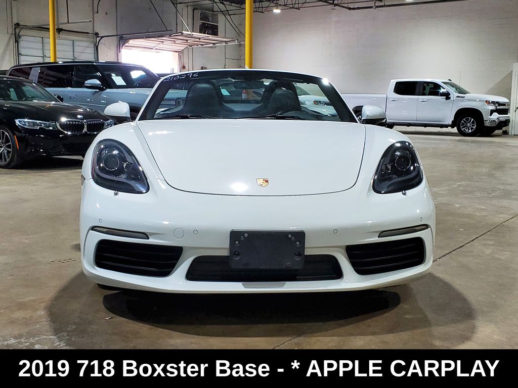 2019 Porsche 718 Base - Photo 2