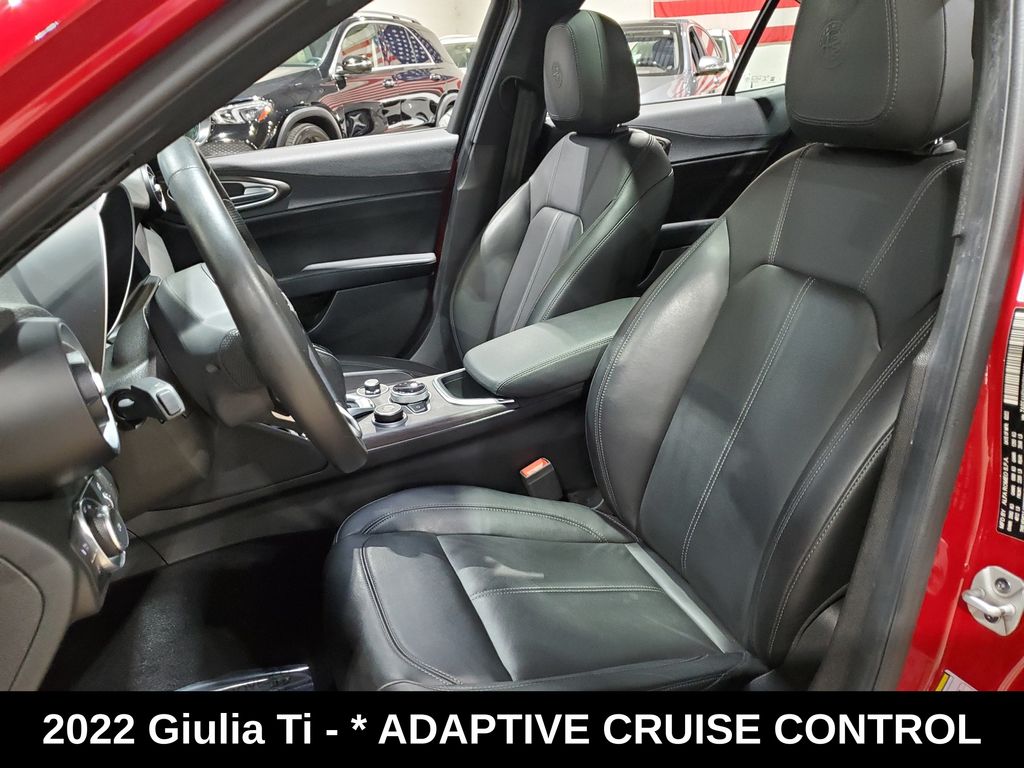 2022 Alfa Romeo Giulia Ti - Photo 6