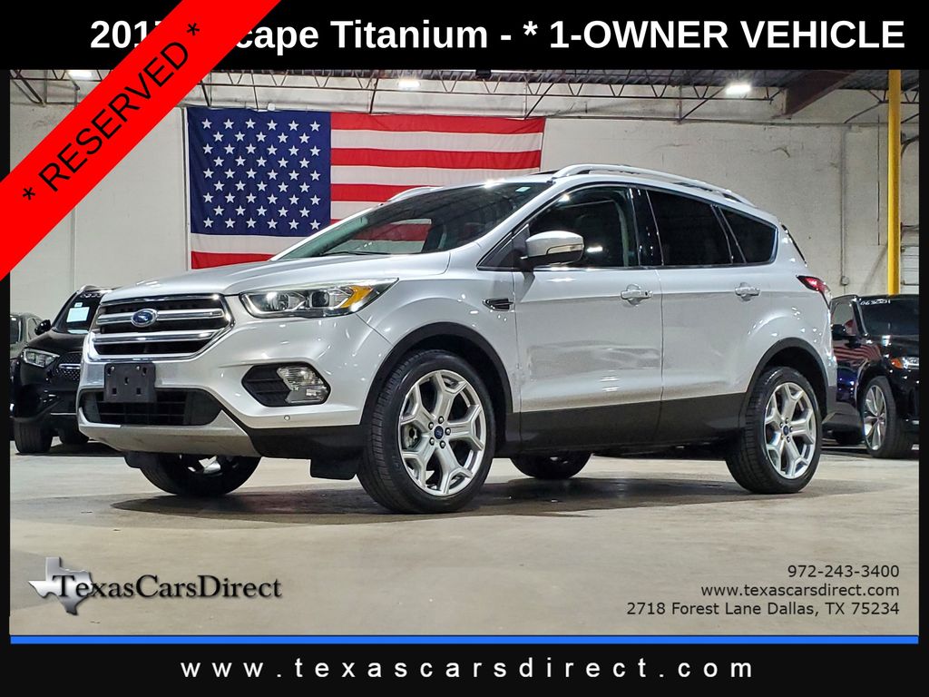 2017 Ford Escape Titanium's photo