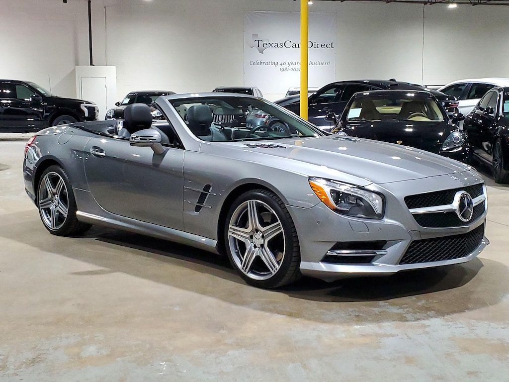 Used 2015 Mercedes-Benz SL-Class SL 550 LOW MILE CONVERTIBLE/DRIVER ASSIST PKG/PANO Roadster