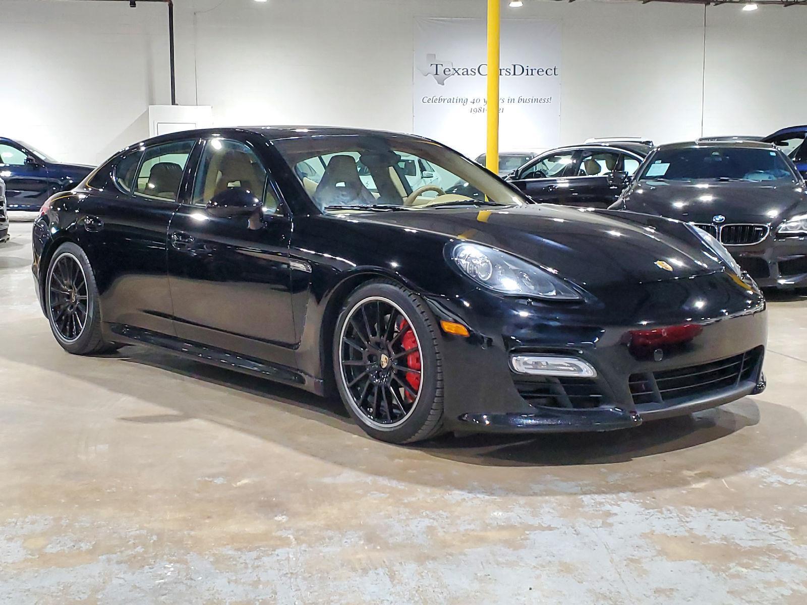 2013 Porsche Panamera GTS photo 2