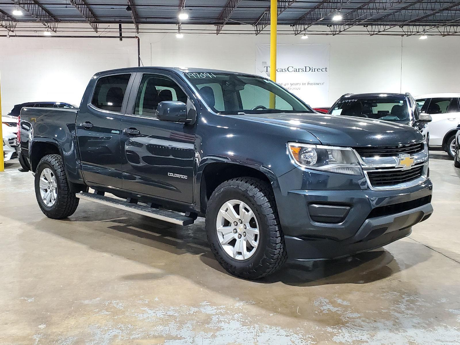 2018 Chevrolet Colorado LT photo 3
