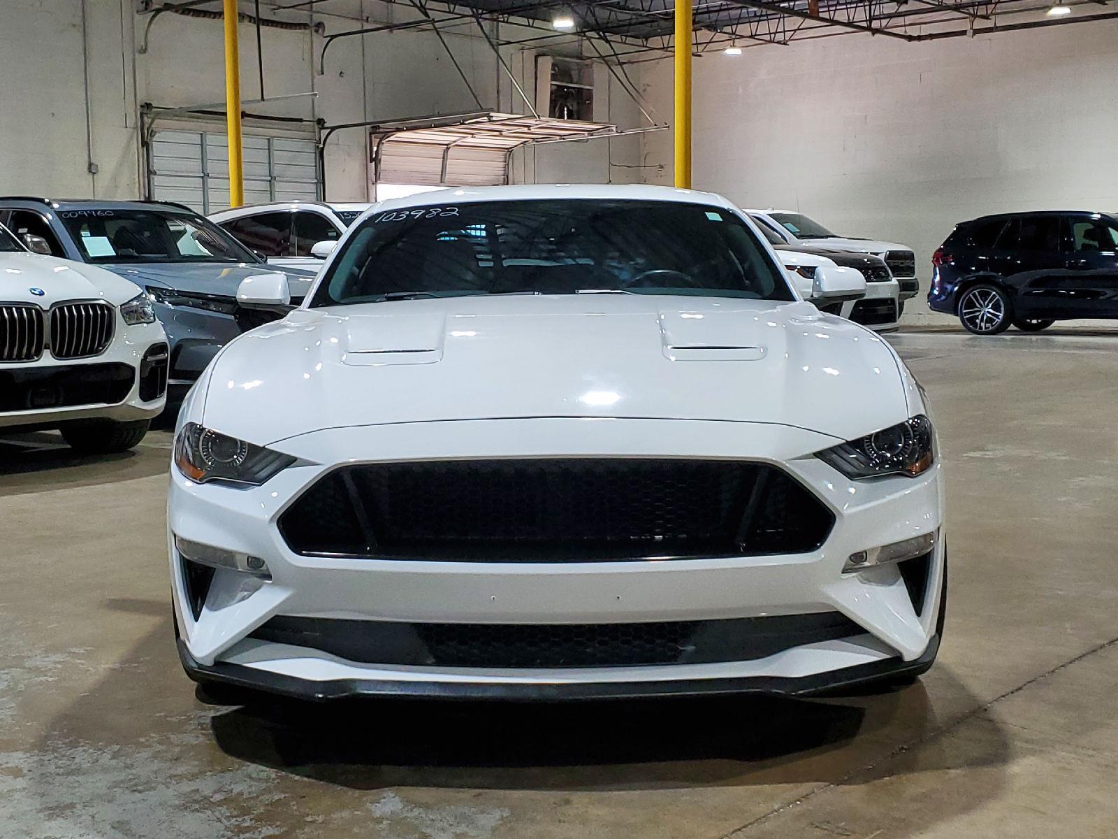 2018 Ford Mustang GT photo 2