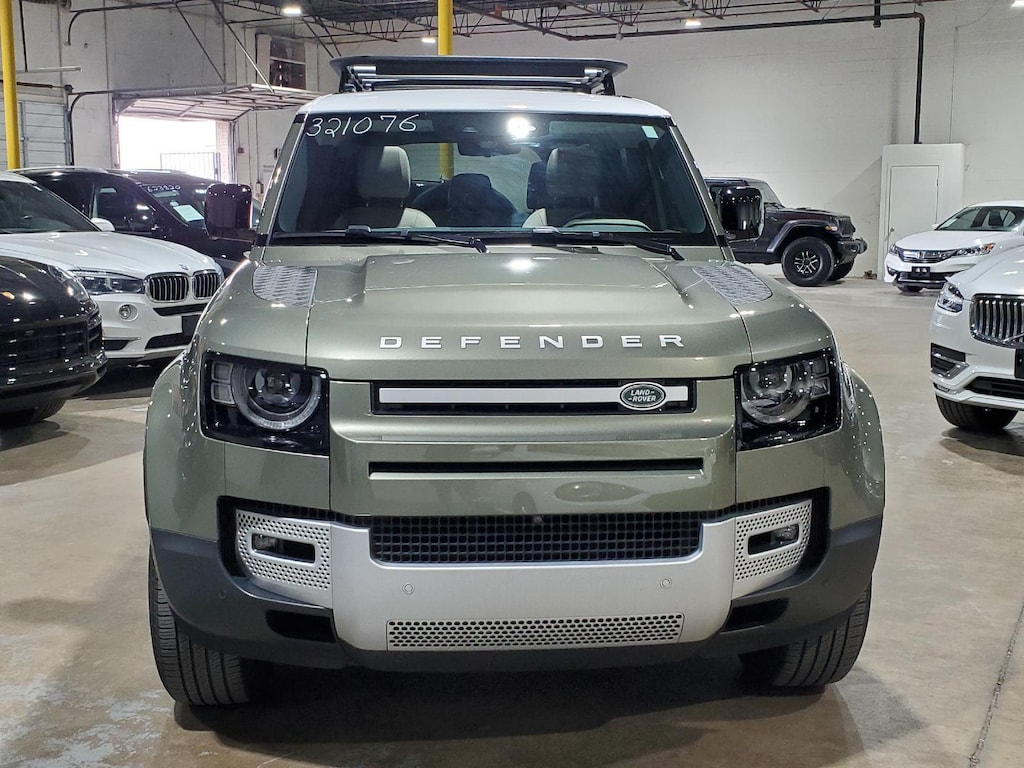 Used 2024 Land Rover Defender S 1-OWNER CLEAN CARFAX/LOW MILES/FAMILY PKG-$7K OP SUV