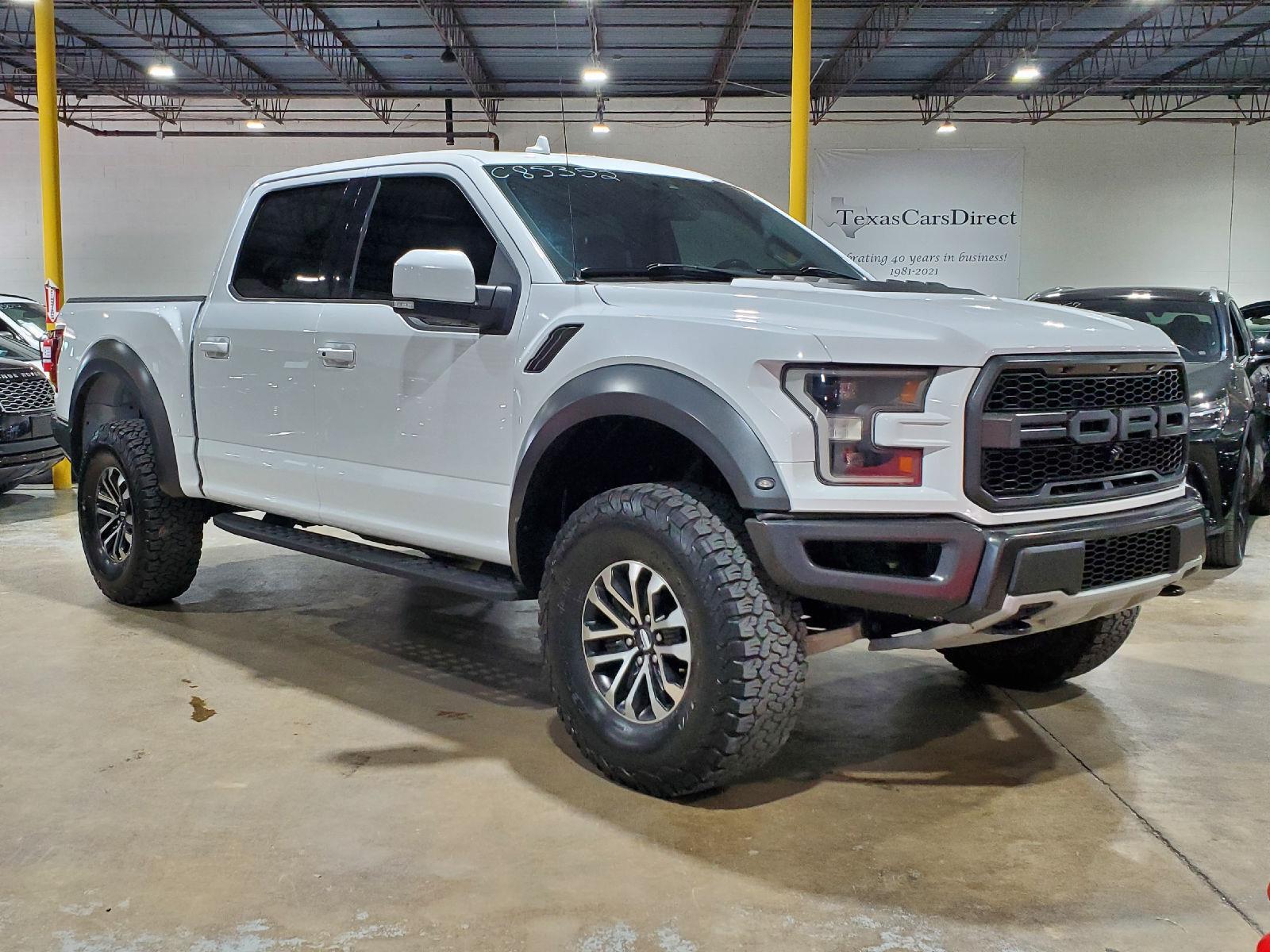2019 Ford F-150 Raptor photo 3