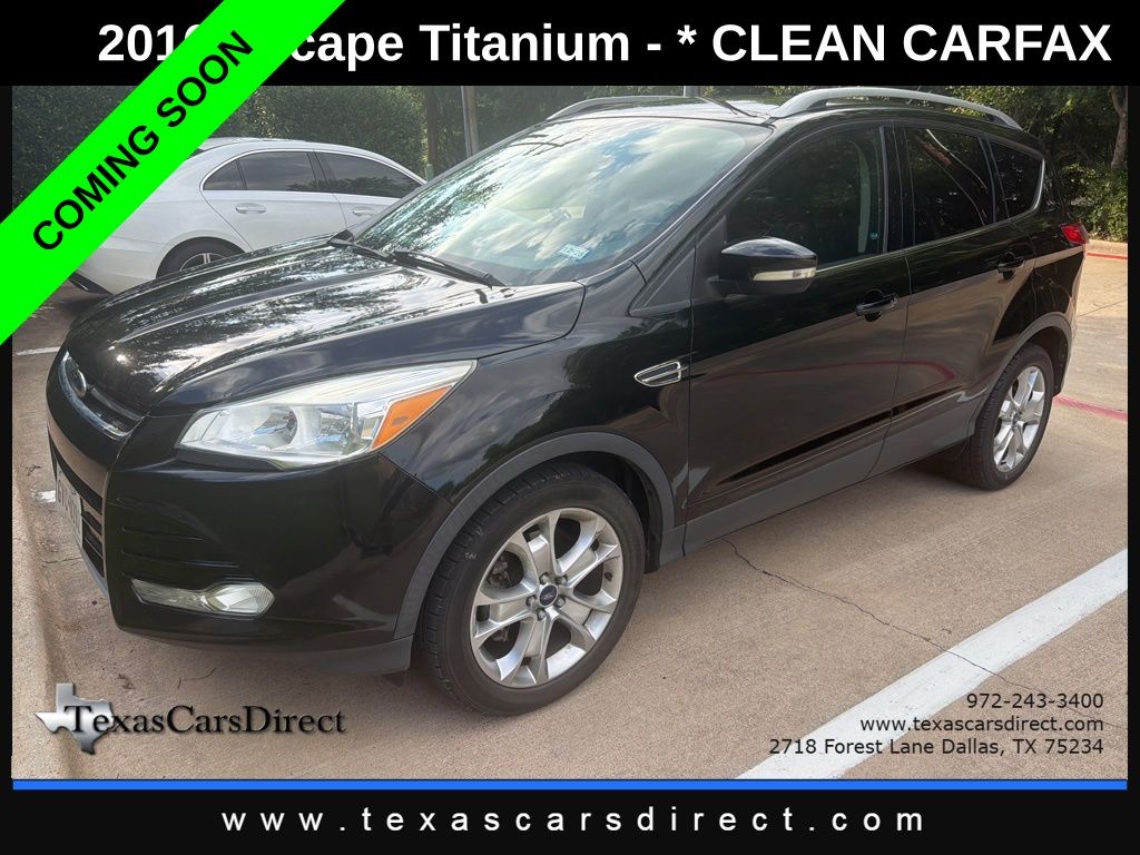 2016 Ford Escape Titanium's photo