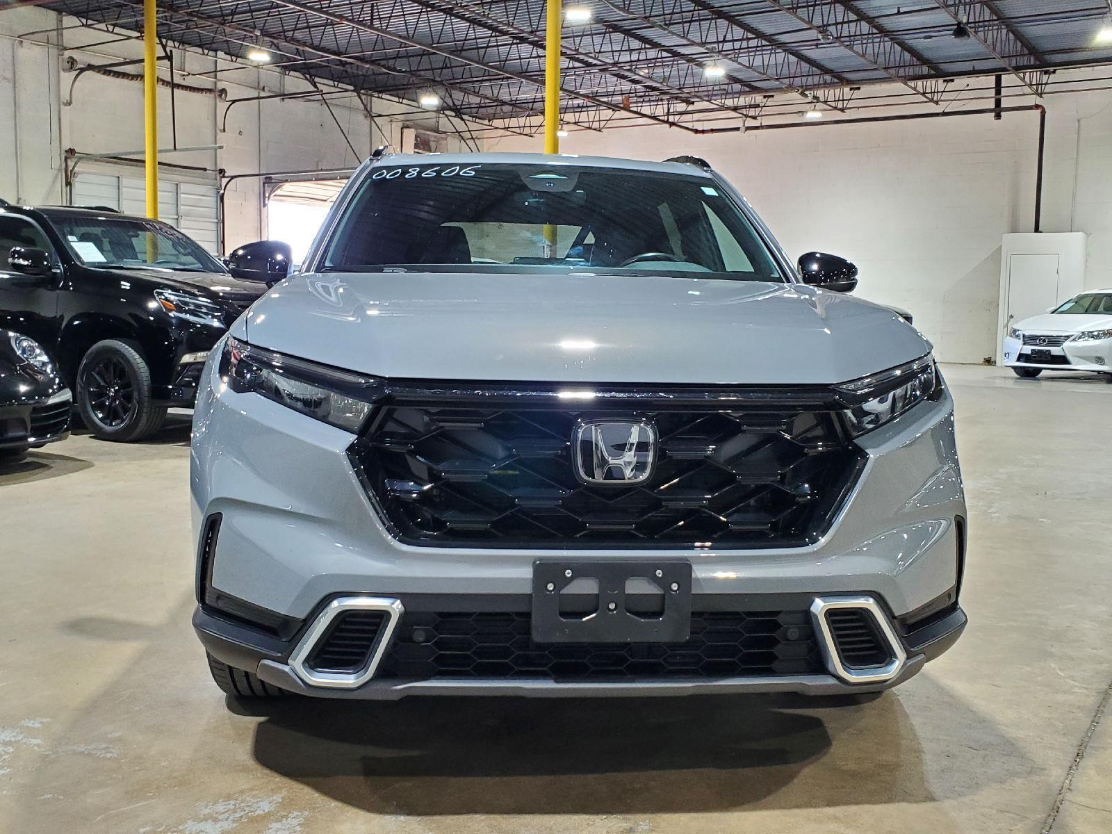 2023 Honda CR-V Hybrid Sport Touring photo 2