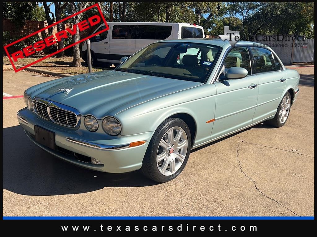 Used 2005 Jaguar XJ XJ8 LWB CLEAN CARFAX/V8/SUNROOF/ALPINE/28MPG Sedan