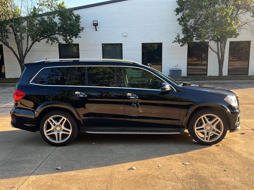 Used 2013 Mercedes-Benz GL-Class GL 550 CLEAN CARFAX/AMG SPORT/PANO/DVD-TV SUV