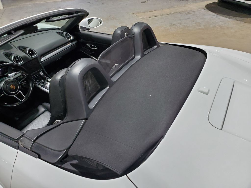 2019 Porsche 718 Base - Photo 40
