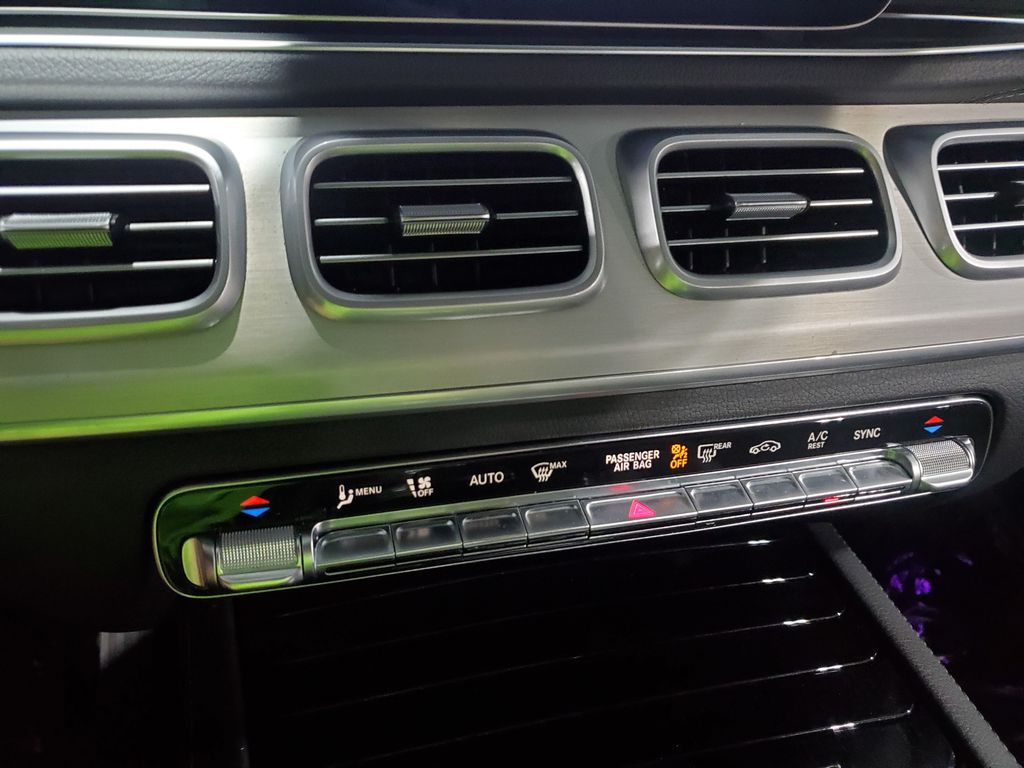 2024 Mercedes-Benz GLS Base - Photo 36