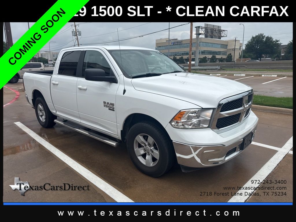 2019 RAM 1500 Classic SLT Crew Cab 5'7" (Fleet)'s photo
