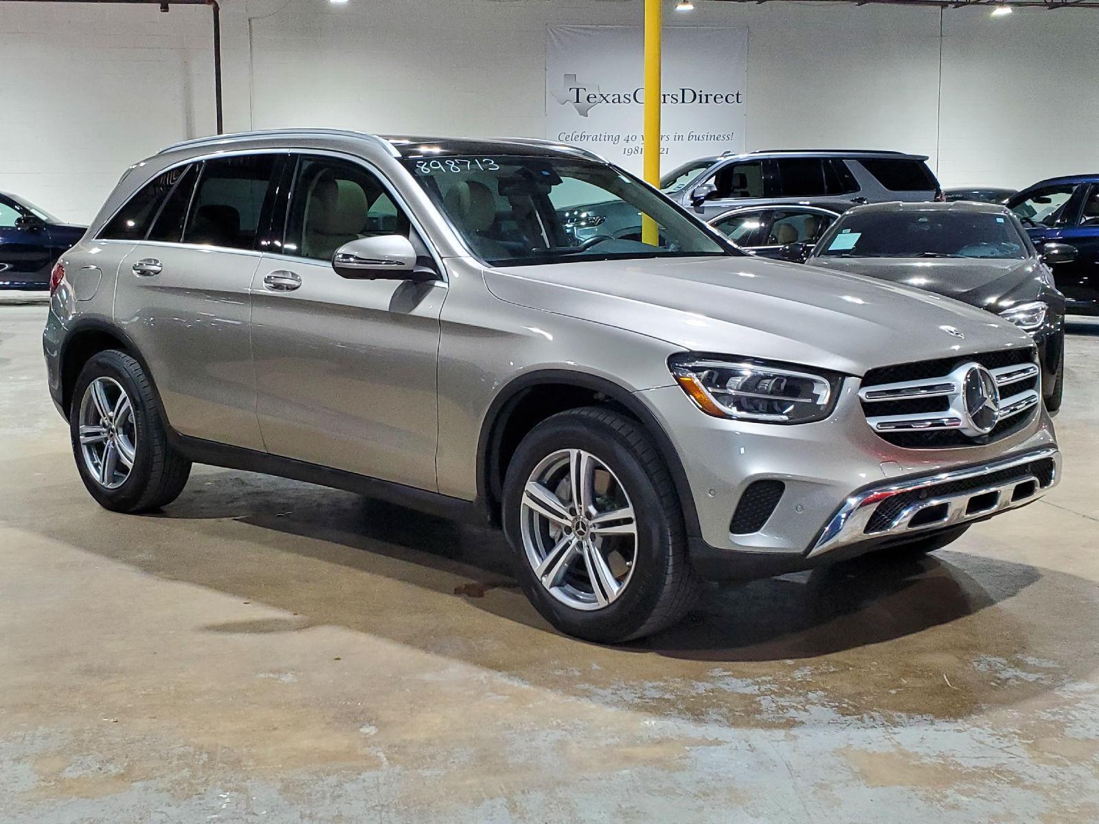 2021 Mercedes Benz GLC 300 photo 3