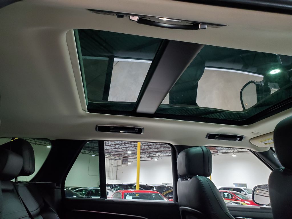 2024 Land Rover Range Rover SE - Photo 23