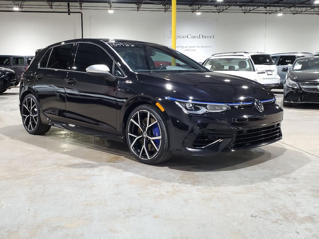 2024 Volkswagen Golf R 4Motion photo 4