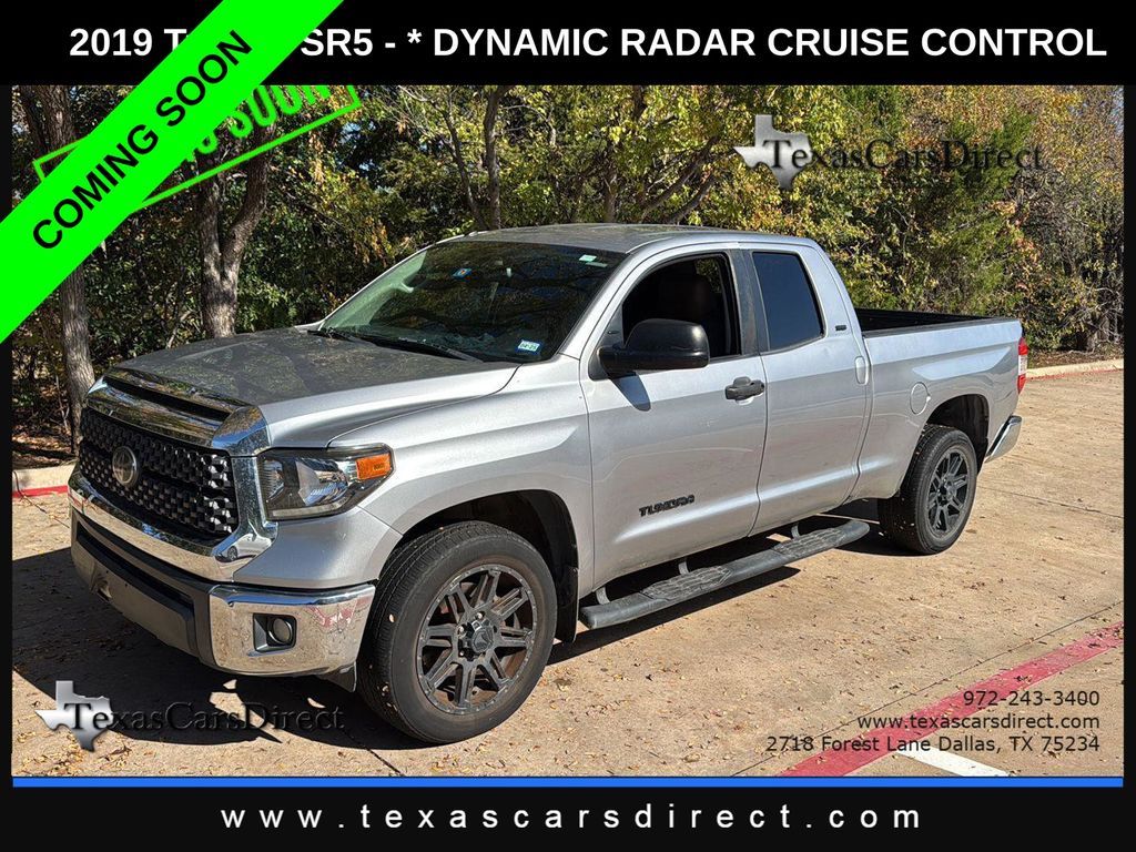 2019 Toyota Tundra SR5's photo